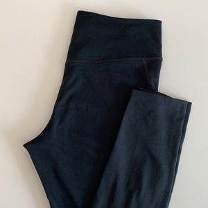 Girlfriend Collective Cropped Leggings